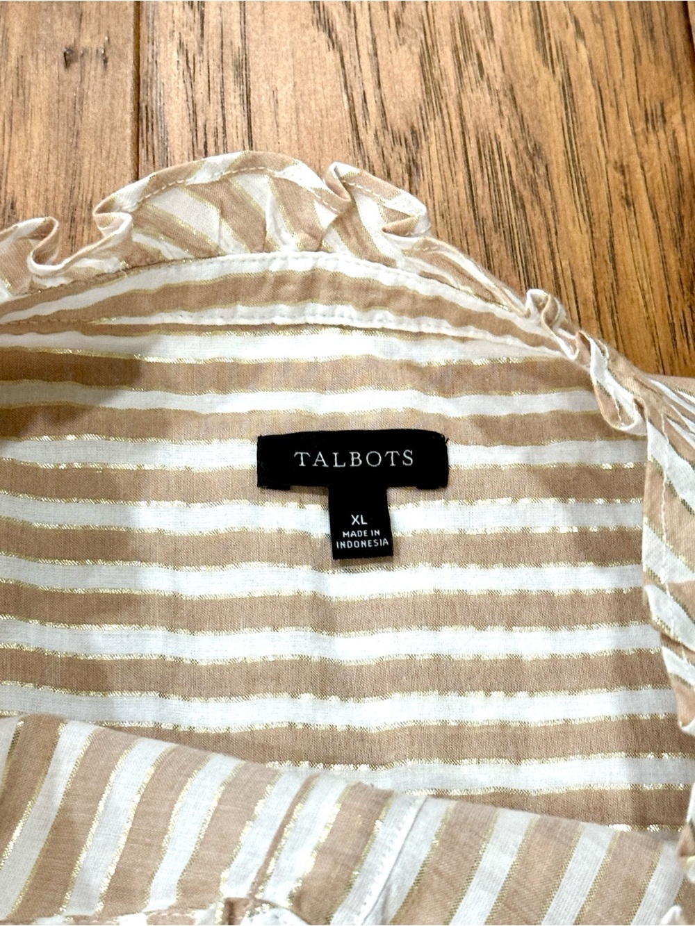 Talbots SEERSUCKER RUFFLE SHELL - OCEANIC STRIPE size XL - Picture 3 of 5